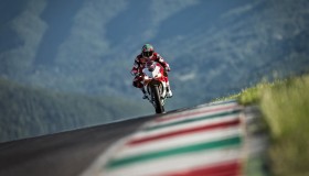 bet365-电竞神话诞生！Rookie爆冷掀翻巴塞罗那，势不可挡狂潮席卷全场！