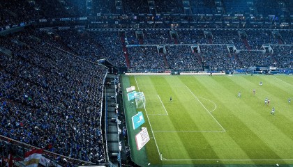 bet365-体坛风云，德约巅峰对决、巴特勒50分神迹、FPX鏖战新规搅局，胜负难料！